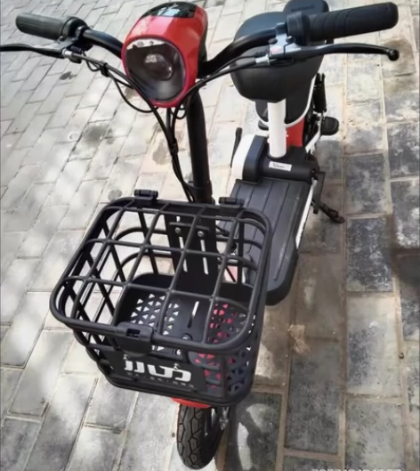 电动车，8成新，由于年后不回来工作了，因此...