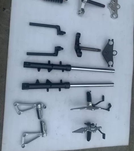 小忍者脚踏板地平线V6前后减震37芯电摩G...