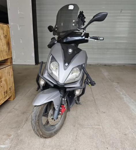 铃木UY125踏板摩托车 里程16000 ...