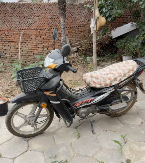 宗申两轮摩托车 买来跑5557公里 一直闲...