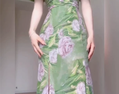 大码法式茶歇v领印花雪纺连衣裙女夏季高级感...