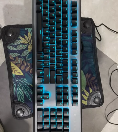 雷神KG5104 Cherry樱桃红轴 合...