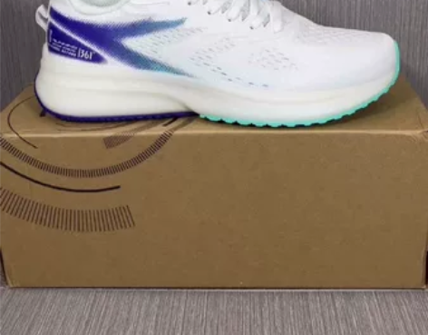 #361° 夏季男跑鞋！42码！361度单...