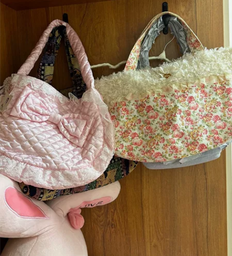 Vintage日本制古着包包 碎花的那只是...