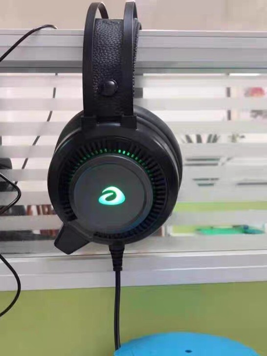 达尔优EH702 7.1声道USB电竞游戏...