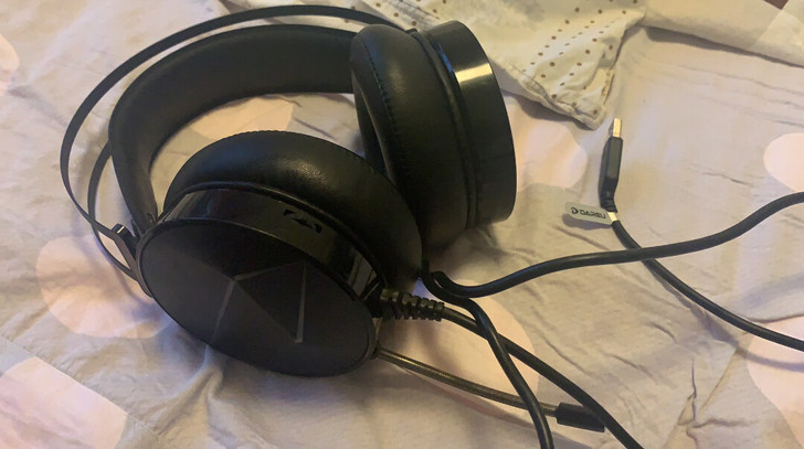 达尔优电竞游戏耳机头戴式耳麦7.1重低音吃...