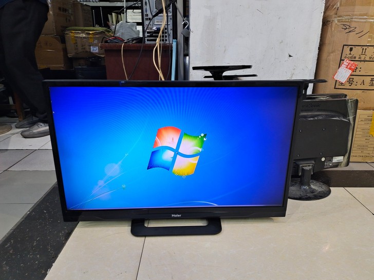 海尔32寸电视一台 带网口 价格比显示...