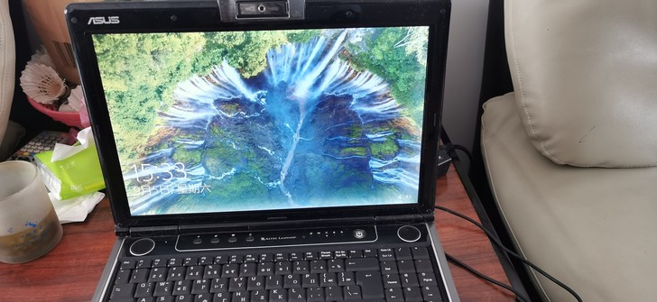 华硕笔记本800搞起