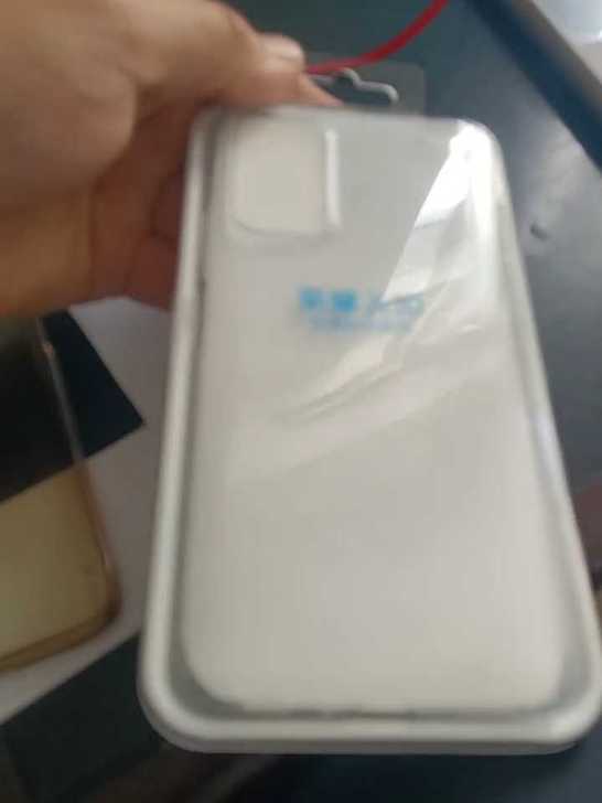 拍错了！荣耀X10原装保护壳。转卖他人吧。