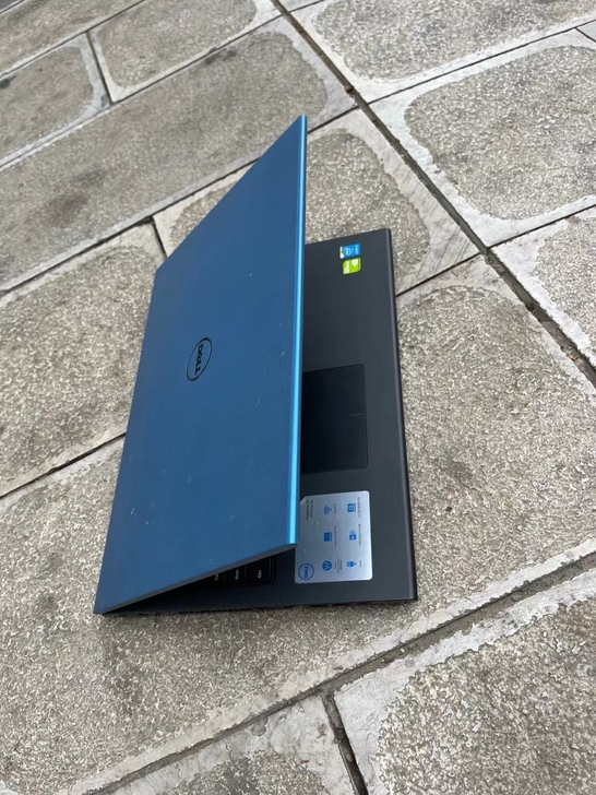 戴尔15-系列i5-5200  4G内存 ...