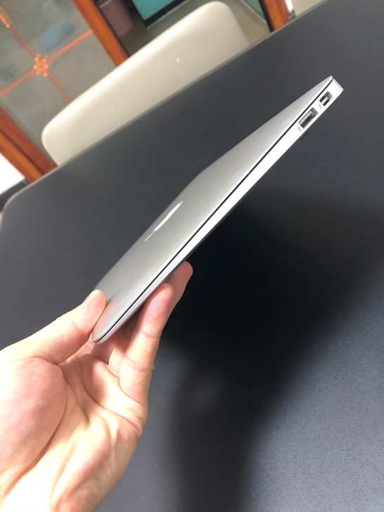 15款的11寸便携本非常轻便 移动办公 外...