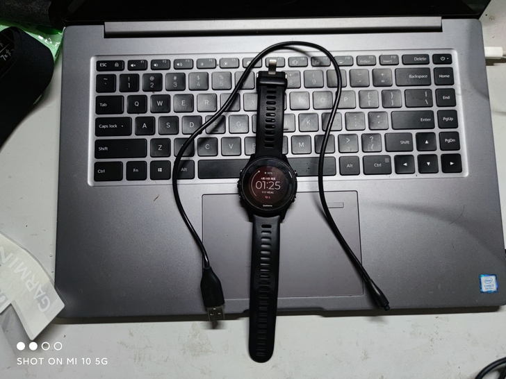 佳明935铁三运动手表，935xt.非94...