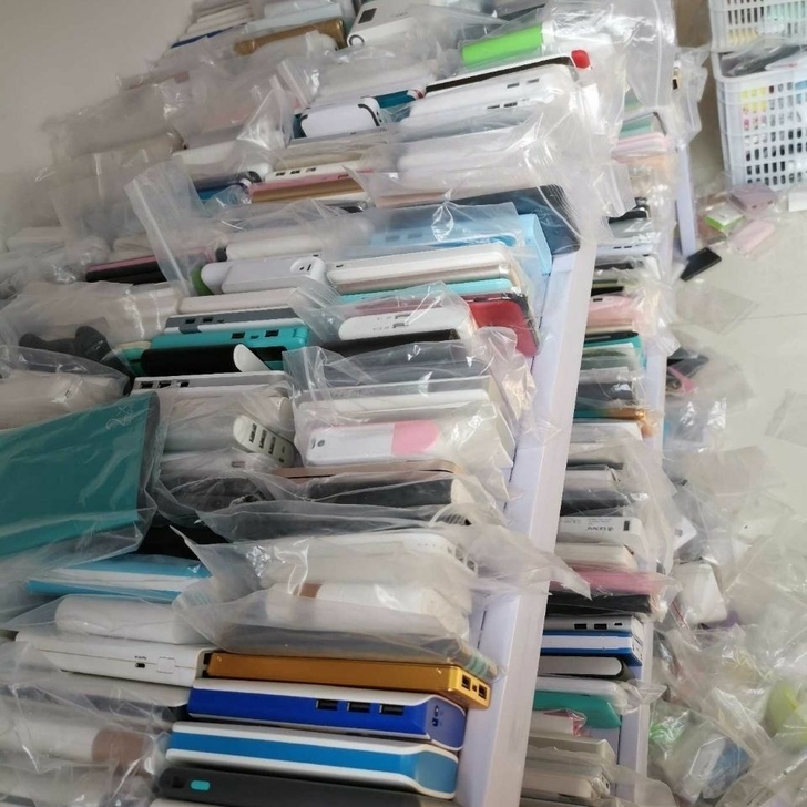 【45元3个】二手充电宝三个45包邮，3个...