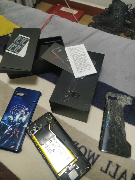 华硕Rog游戏手机2代 主板报废,保养良...