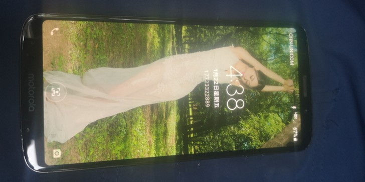 慢出摩托罗拉Z3，美V版4+64高通835...