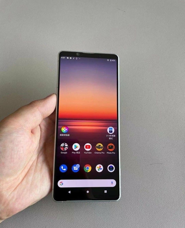3000元18索尼Xperia1ii白色8...