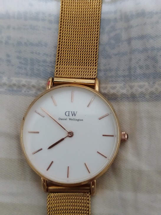 DW石英表