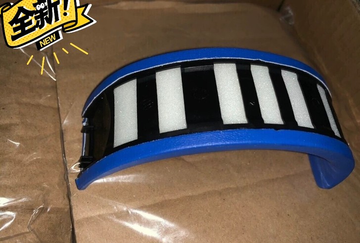 索尼金耳机三代-头戴式-全新头梁棉，头梁