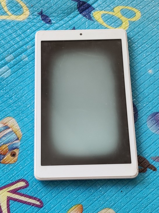 台电x80pro 2+32 8寸win10...