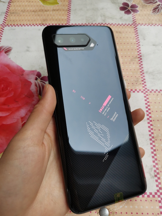 华硕rog5游戏手机 最高配置16+25...