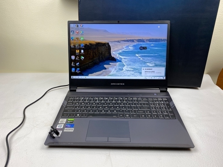 i7机械师T58-v金属游戏笔记本电脑