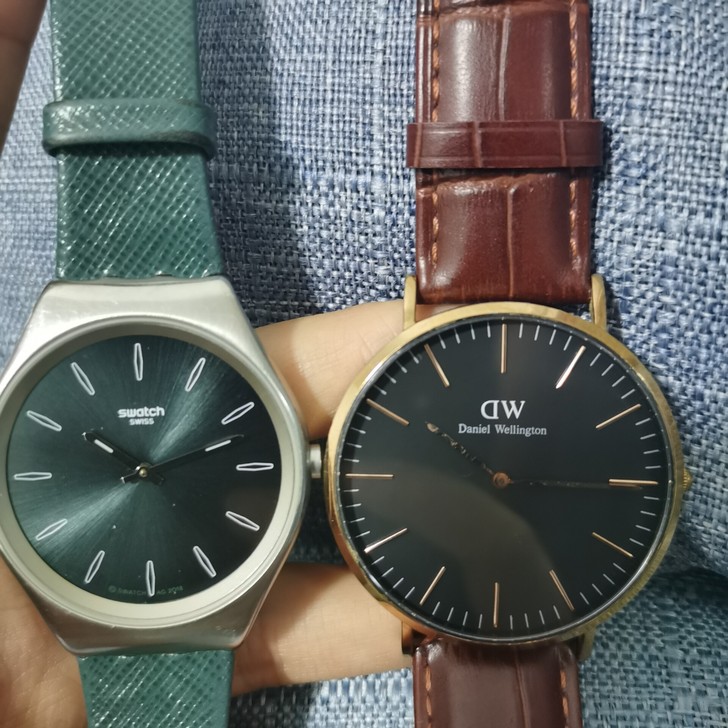 swatch手表 专柜入，墨绿色，原装