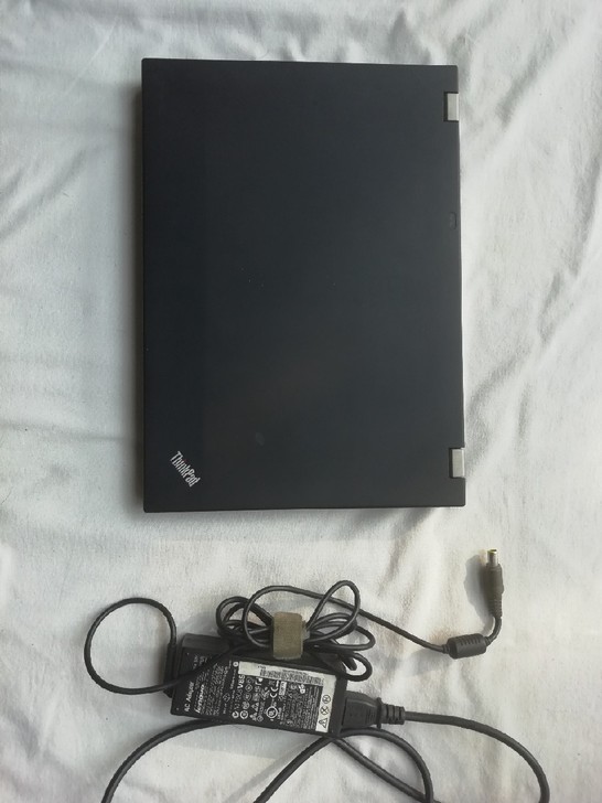 Thinkpad T400，1.4寸高清屏...