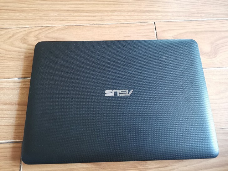 i5 华硕W419L笔记本电脑