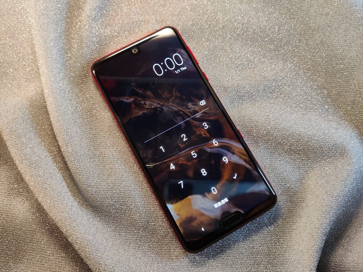 夏普R3 密码锁 屏幕大划痕 配件机 福利价