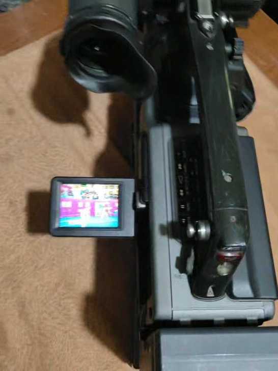 SONY专业摄像机DSR-250P，原装无...