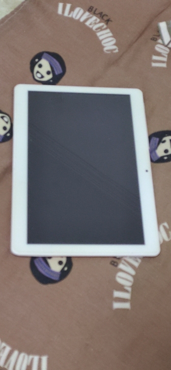 清华同方平板电脑，没拿住摔了一下，结果开不...