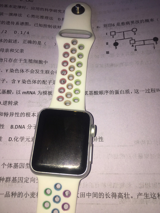 Apple Watch 1代38mm,低价...