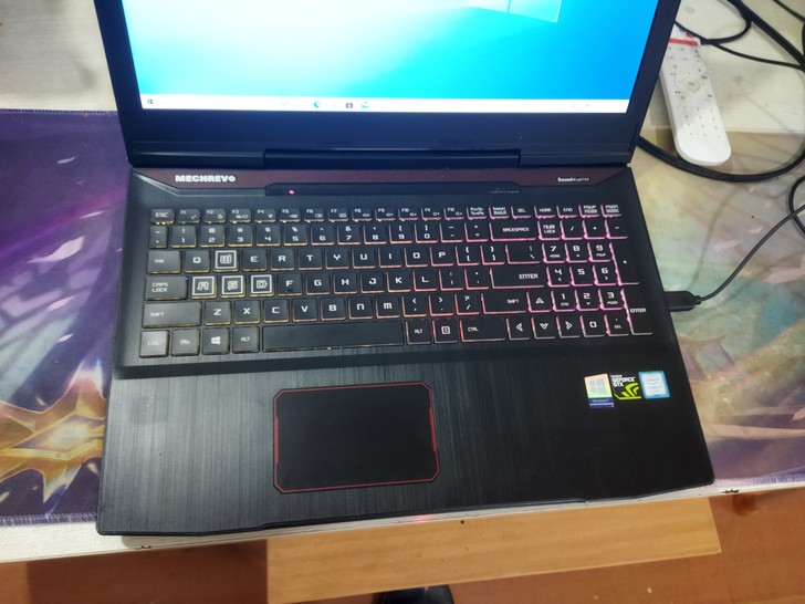 机械革命深海泰坦X1笔记本,i7-7700...