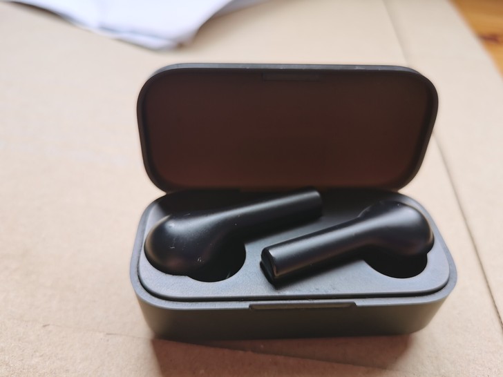 qcy t5 无电流音真无线耳机,当时专门...