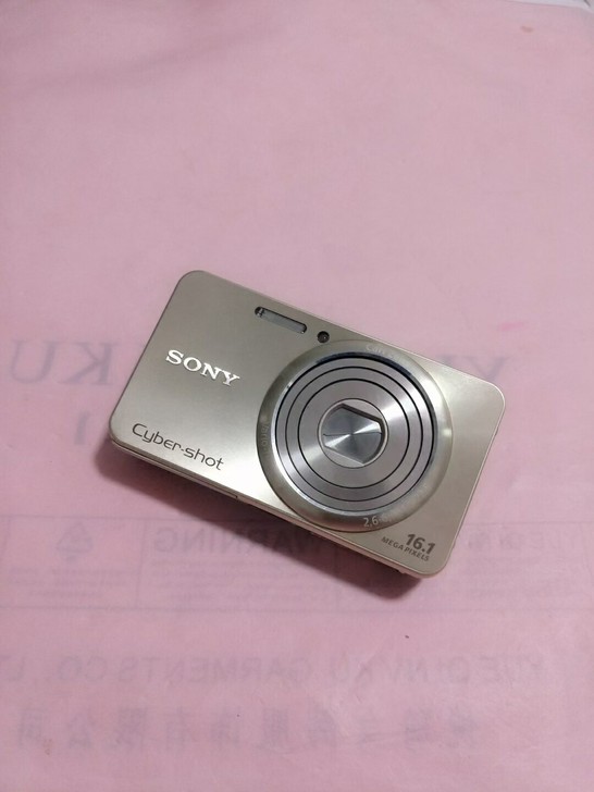 索尼w570