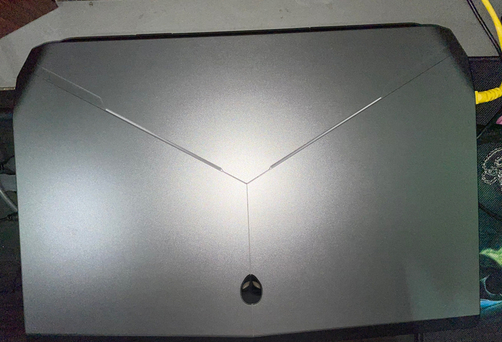 外星人Alienware15 笔记本