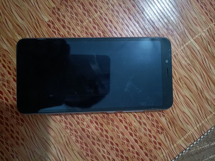 家里闲置手机红米6A高配版    2G+1...