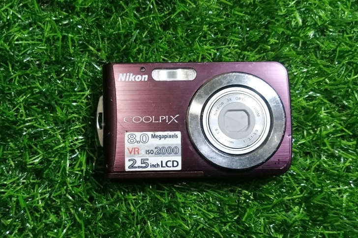尼康S210 经典复古ccd数码相机 实物...