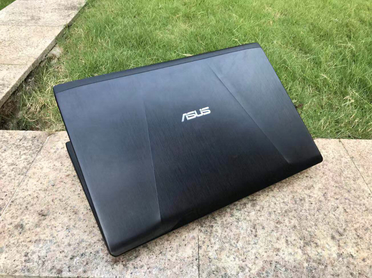 i7七代 独显4g 华硕飞行堡垒游戏本 二...