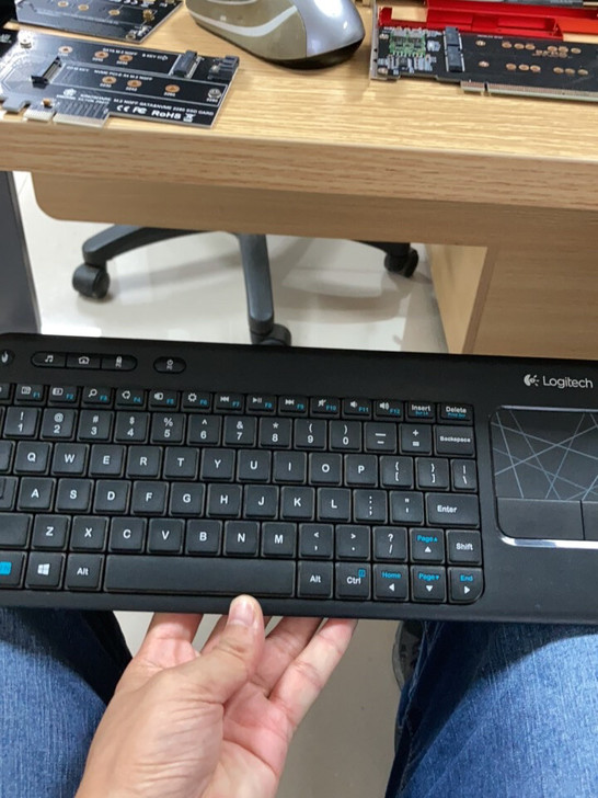 罗技k400r多媒体键盘,罗技m545鼠标...