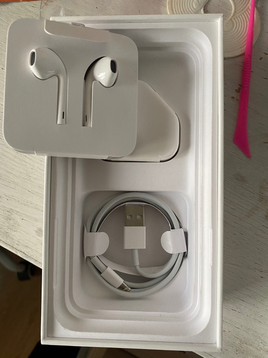 苹果11原装数据线