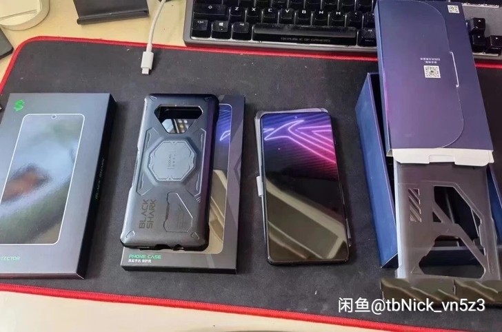 黑鲨4 pro 12 256 出售黑鲨4p...