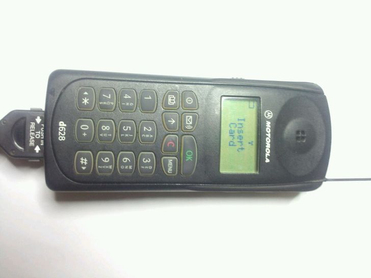 摩托罗拉D628收藏级手机