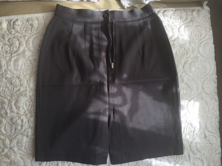 两条老款女士短裤，L码，可单出可打包，20...