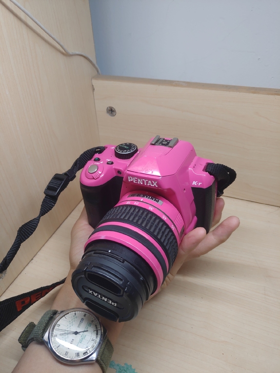 宾得kr粉色  功能正常，成色不错。