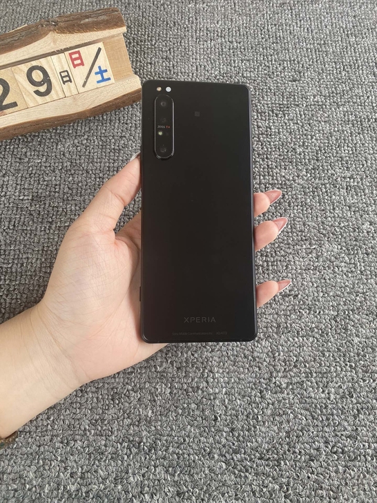 索尼xperia1ii 黑色 12+256...