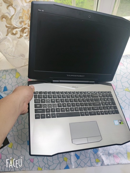 雷神911跑车   i7 7700  gt...