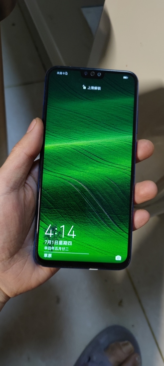 荣耀8x，6+128g，成色9新，手机实拍...