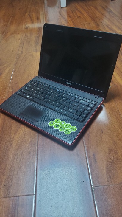 清华同方14寸笔记本 奔腾p6100处理器...