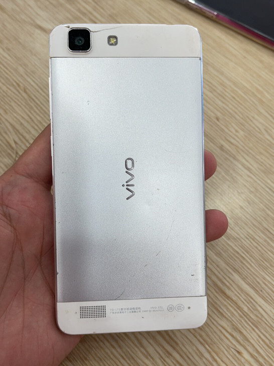 vivo x5L 移动版 后摄像边框烂 ...